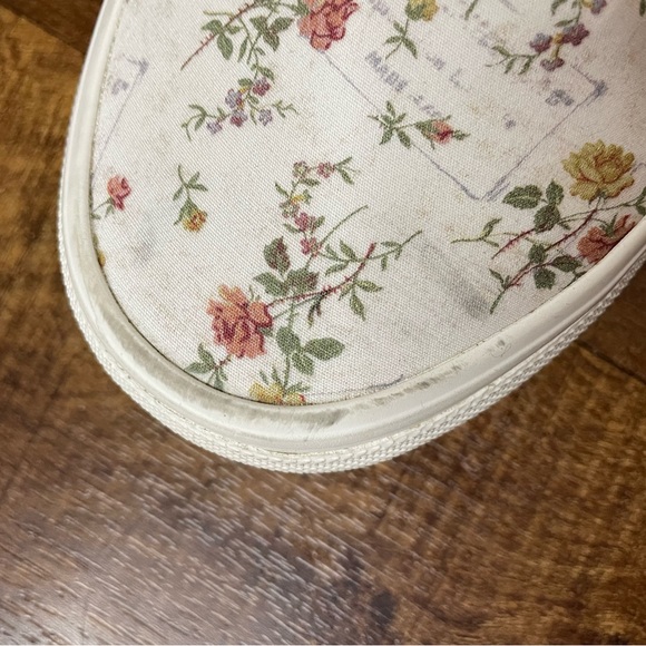 Vans Women Size 9 Men 7.5 Classic Slip On Floral Marshmallow Canvas Shoes EUC - Picture 5 of 8